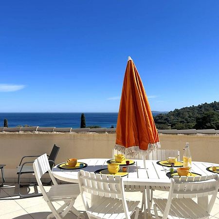 Appartement 3 Pieces 6 Pers Avec Terrasse, Clim, Piscine Privee, Parking - Fr-1-251-81 Le Lavandou Exterior photo