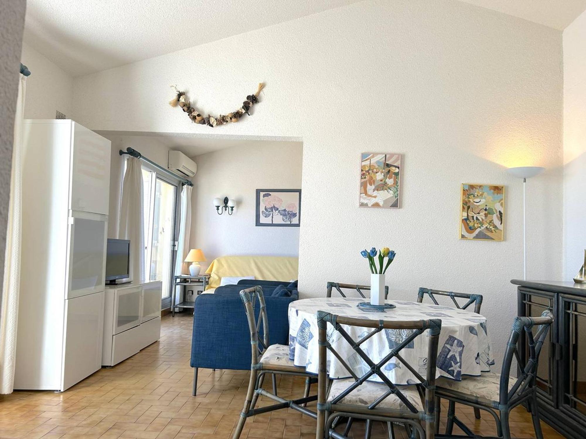Appartement 3 Pieces 6 Pers Avec Terrasse, Clim, Piscine Privee, Parking - Fr-1-251-81 Le Lavandou Exterior photo